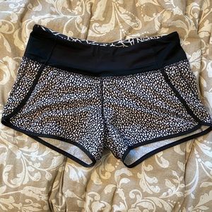 Lululemon Run Times shorts 4”
